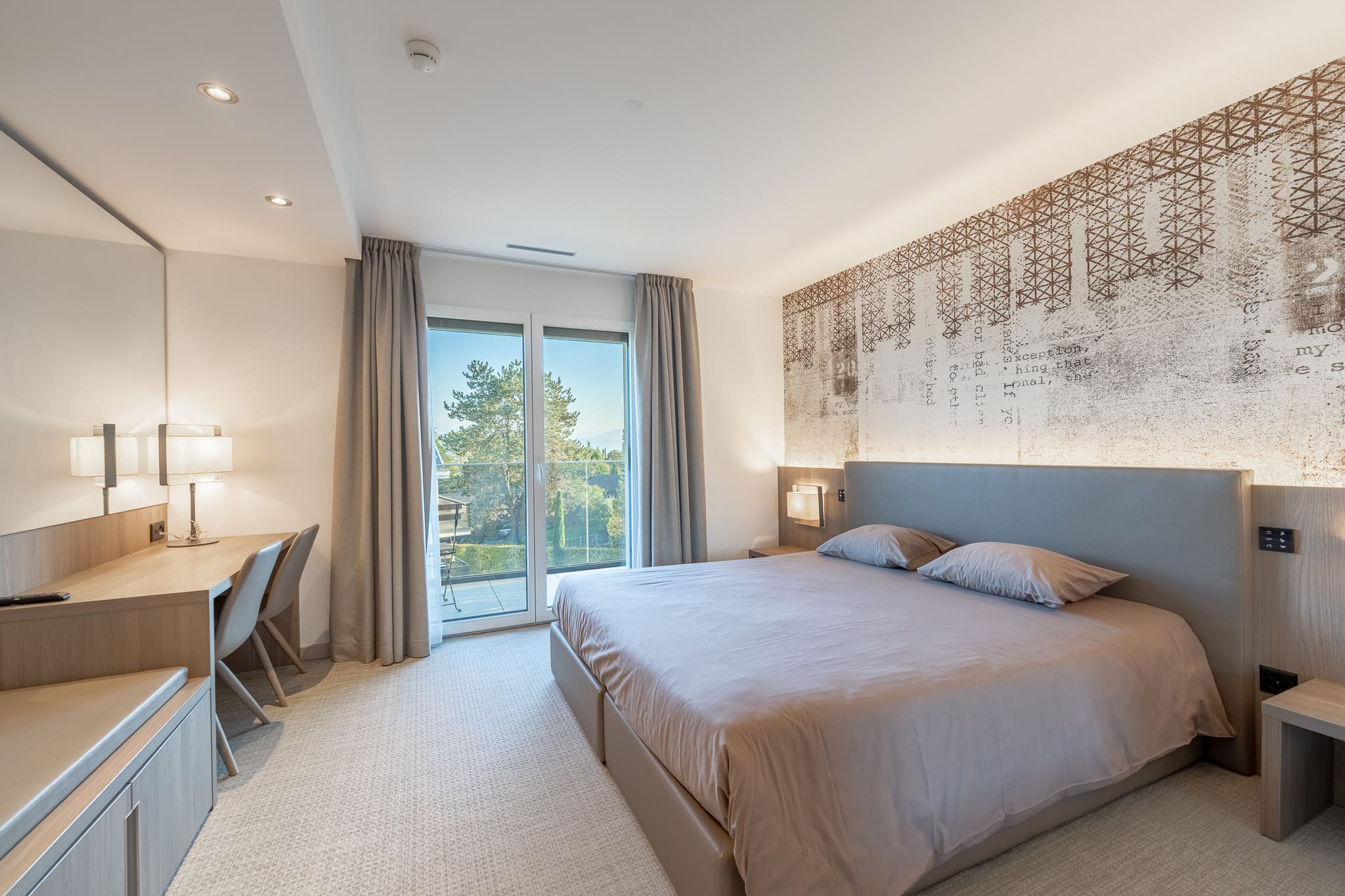 Chambre avec accès balcon
