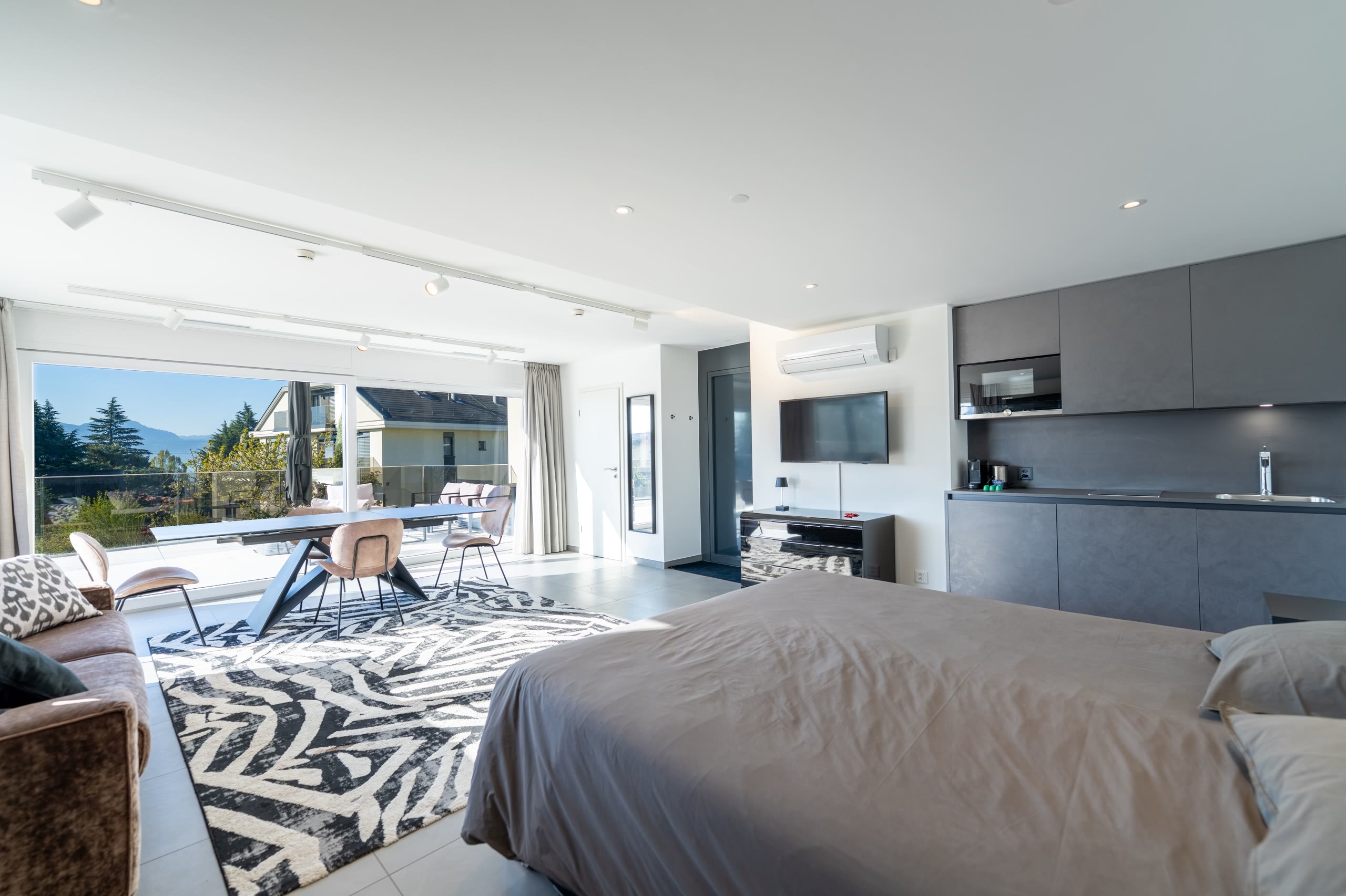 Terrace Suite — Espace de vie avec terrasse